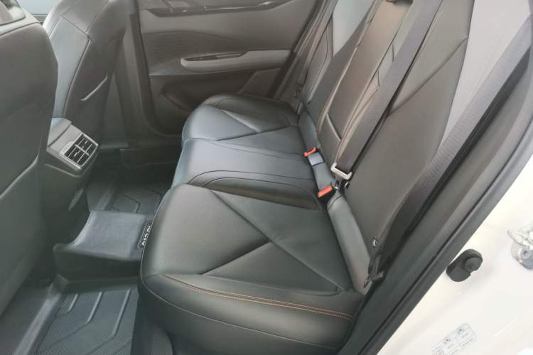 Used CHANGAN UNI-V 2022 1.5T Prestige Version