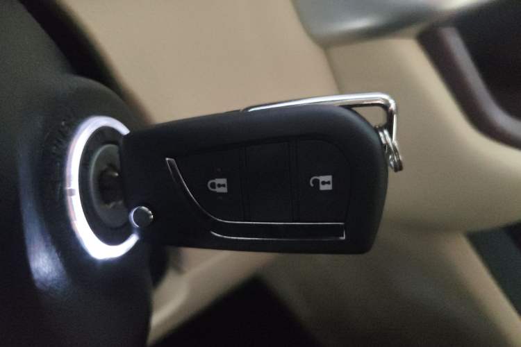 Used Toyota Highlander 2017 2.0T Four-Wheel Drive Elite Edition 7-Seater
