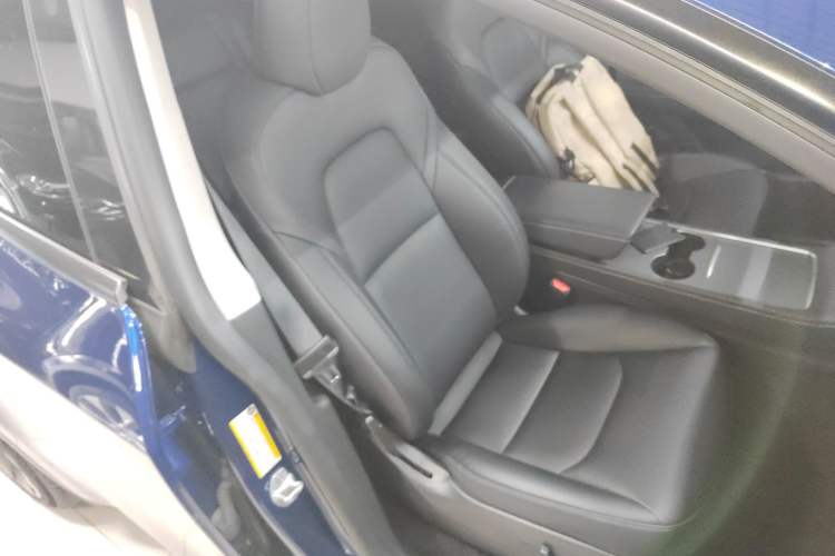 Used Tesla Model Y 2022 Rear-Wheel-Drive Version