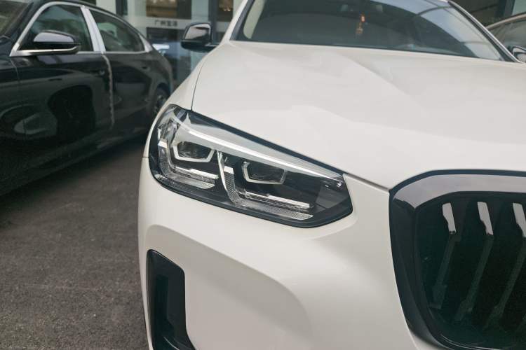 Used BMW iX3 2023 Leading Model Right Front Headlight