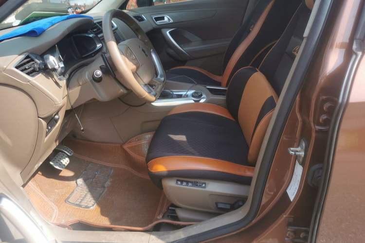 Used DS 6 2014 1.6T Prestige Edition THP200
