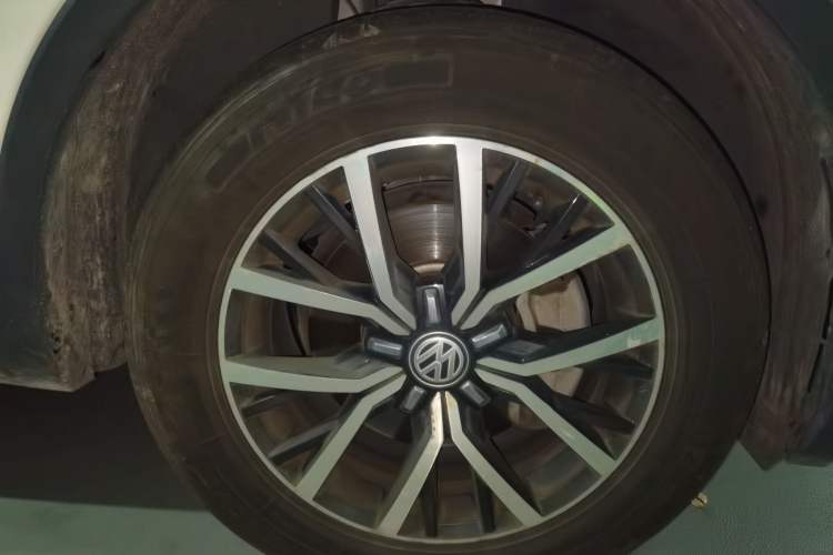 Used Volkswagen Tiguan L 2018 Facelift 330TSI Automatic Two-Wheel Drive Luxury Edition
