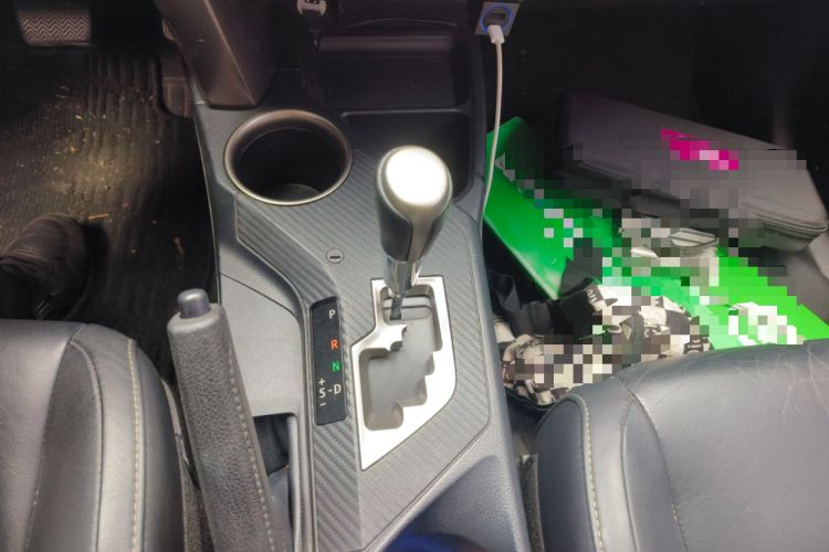 Used Toyota RAV4 2015 2.5L Automatic 4x4 Elite Edition
