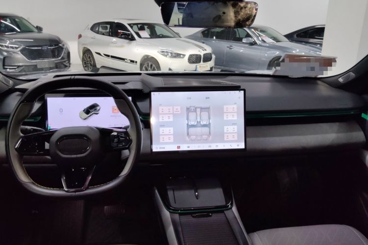 Used Lynk & Co 08 EM-P 2025 245km Ultra-Long Range Halo