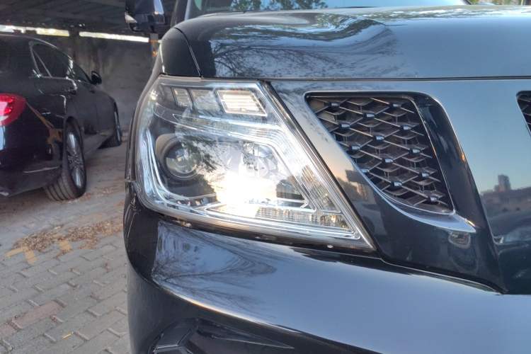 Used Nissan Patrol 2018 4.0L LinkedIn Edition Right Front Headlight