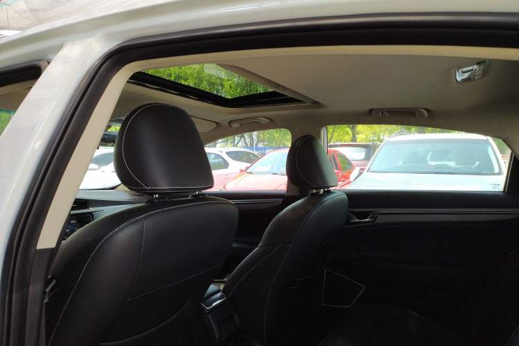 Used Geely Auto Emgrand GL 2019 1.4T Manual Elite Smart Edition