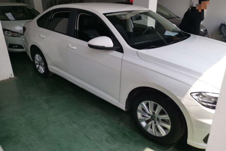 Used Volkswagen Lavida 2022 1.5L Automatic Fashion Edition Front Right 45 Deg