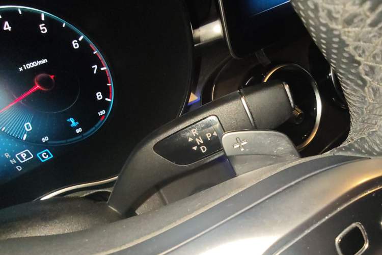 Used Mercedes-Benz C-Class 2021 C 200 L Fashion Edition Sport Version Gear Lever