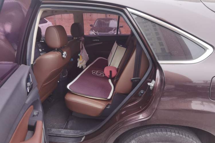 Used BYD S7 2015 2.0T Upgraded Automatic Luxury Version