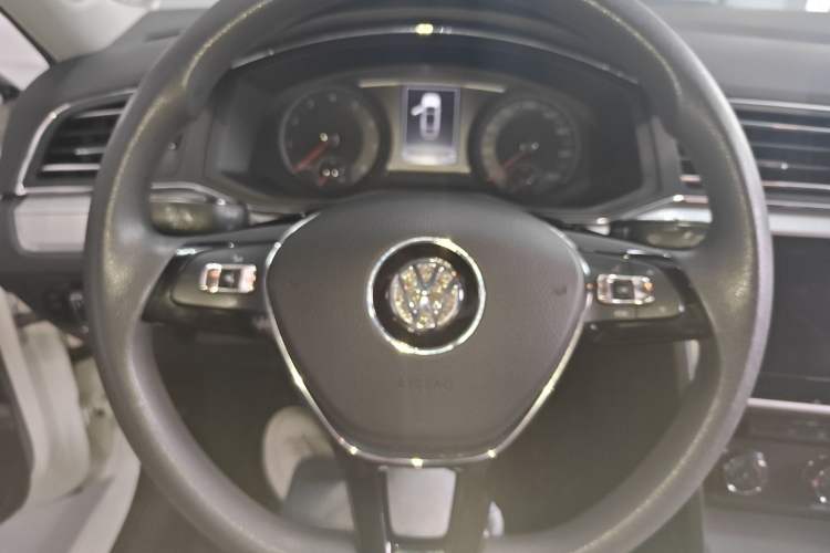 Used Volkswagen Lamando 2021 230TSI DSG Fashion Edition
