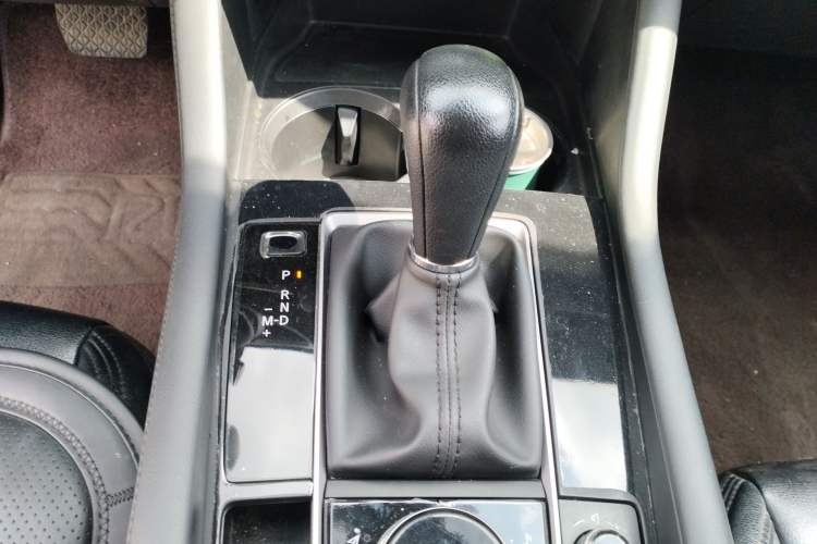 Used Mazda 3 Axela 2023 2.0L Automatic Zhiqing Edition Gear Lever