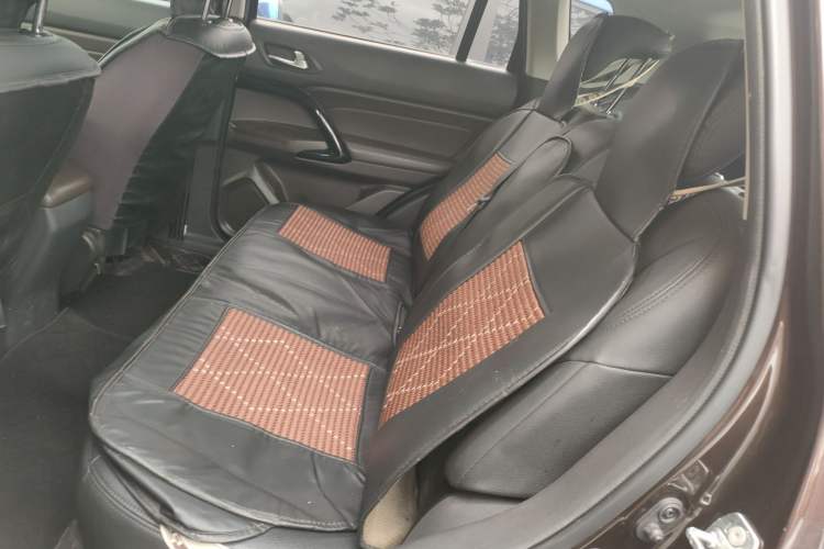 Used GAC Trumpchi GS4 2015 200T G-DCT Elite Edition Left Rear Seat