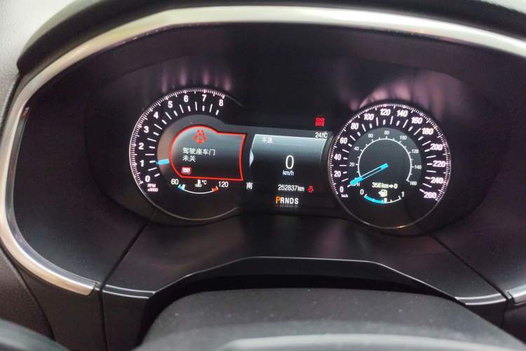 Used Ford Edge 2016 EcoBoost 245 Four-Wheel Drive Titanium 7-Seater Instrument Cluster