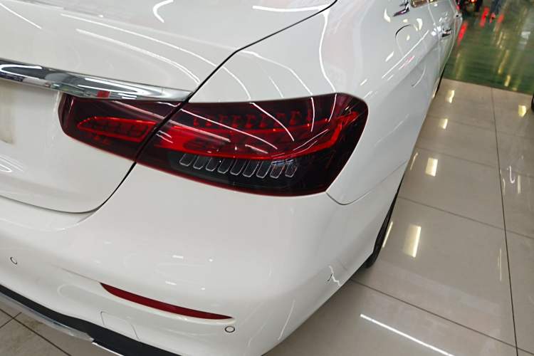 Used Mercedes-Benz E-Class 2022 Revised Version E 300 L Sporty and Stylish Edition