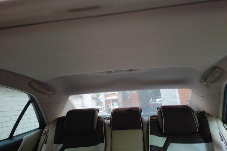 Used Toyota Crown 2015 2.5L Fashion Limited Edition
