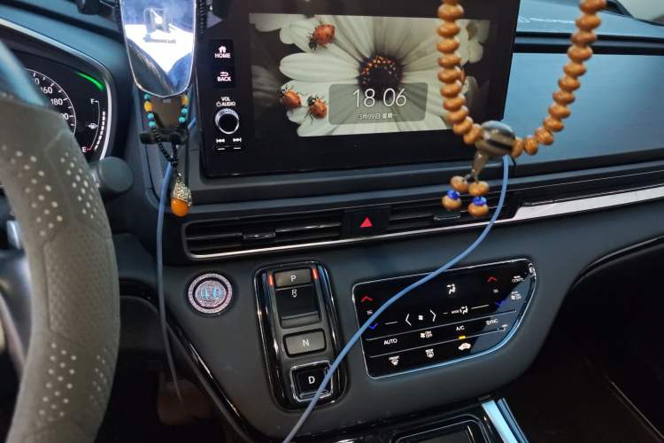 Used Honda Elysion 2022 2.0L eHEV Comfort Version
