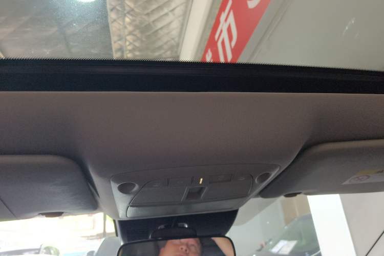 Used Nissan X-Trail 2021 2.0L CVT 2WD XL Premium SmartConnect Deluxe Edition Headliner