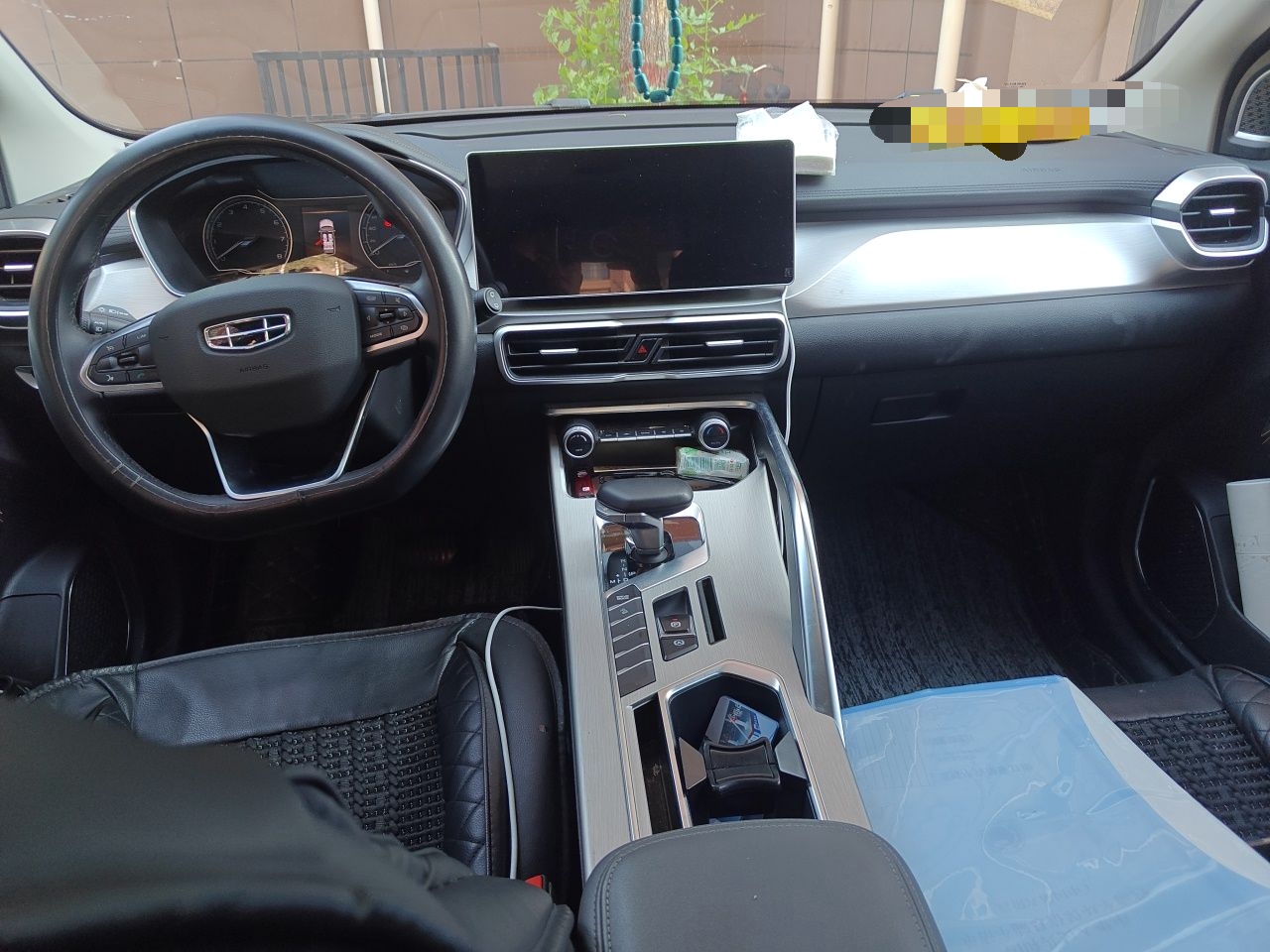 Geely Auto Coolray 2023 1.5T DCT Platinum Edition — снимка 9