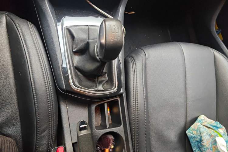 Used Peugeot 408 2014 1.8L Manual Leading Edition