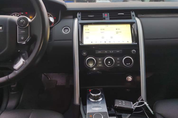 Used Land Rover Discovery 2018 3.0 SC V6 HSE
