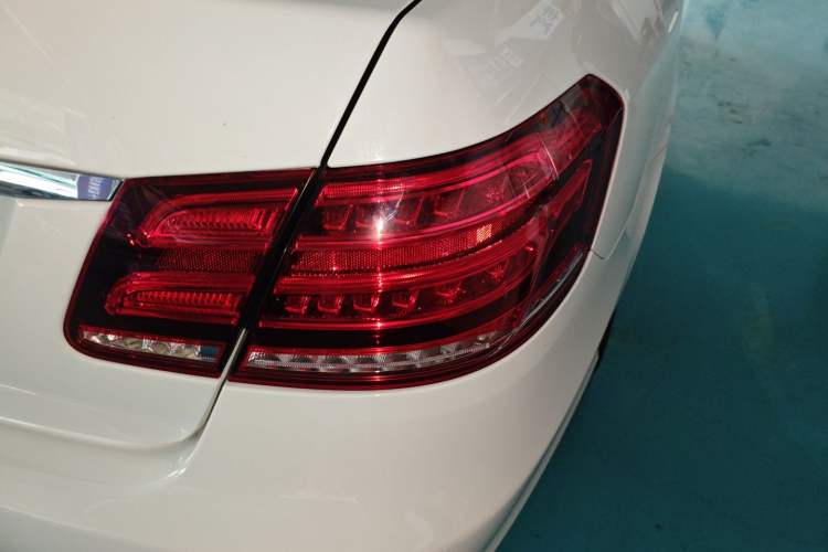 Used Mercedes-Benz E-Class 2015 E 260 L Sport Edition