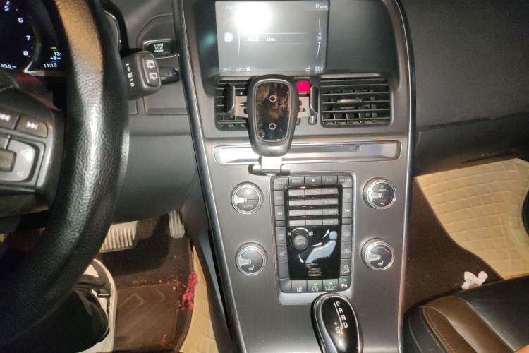 Used Volvo XC60 2015 T5 AWD Zhiyuan Edition