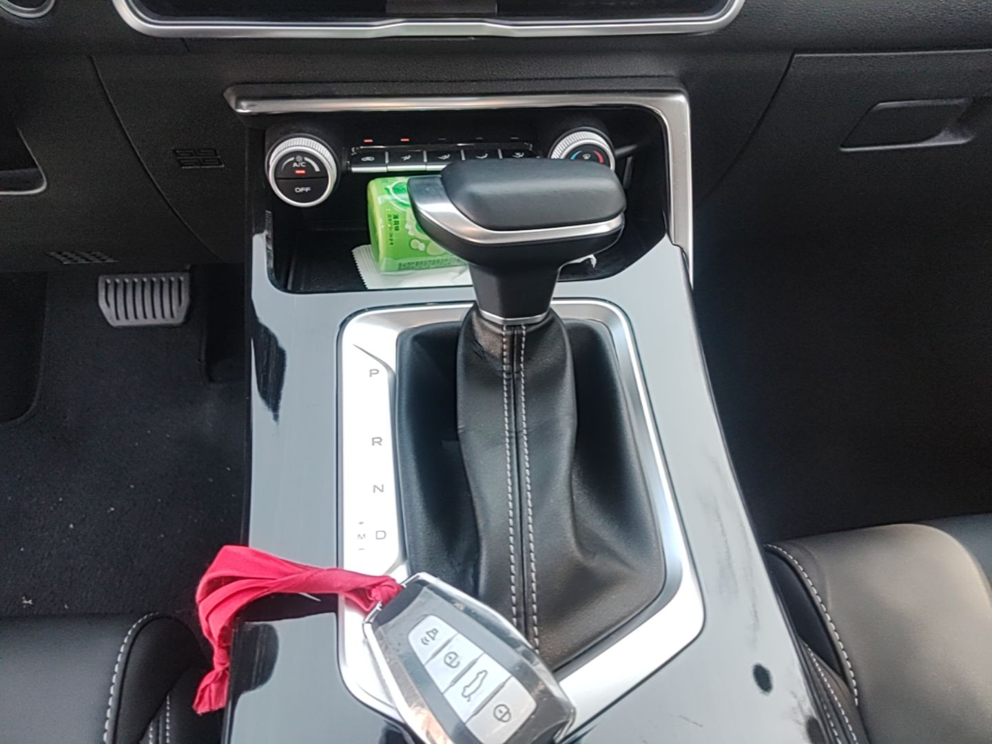 Geely Auto Coolray 2025 Model 1.5L CVT Superpower Edition MAX — снимка 19