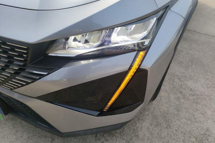 Used Peugeot 408X 2023 Gravity Edition
