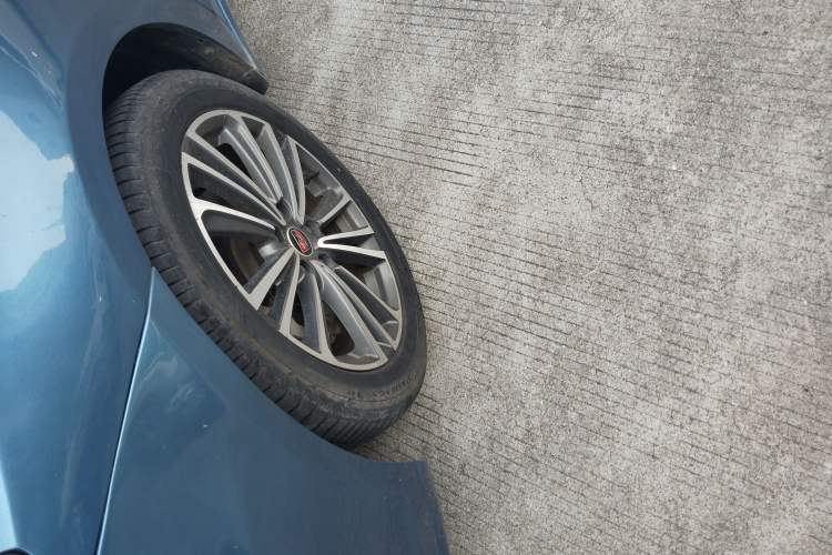 Used Roewe i6 2020 PLUS 20T TST 4G Connected Glory Flagship Edition