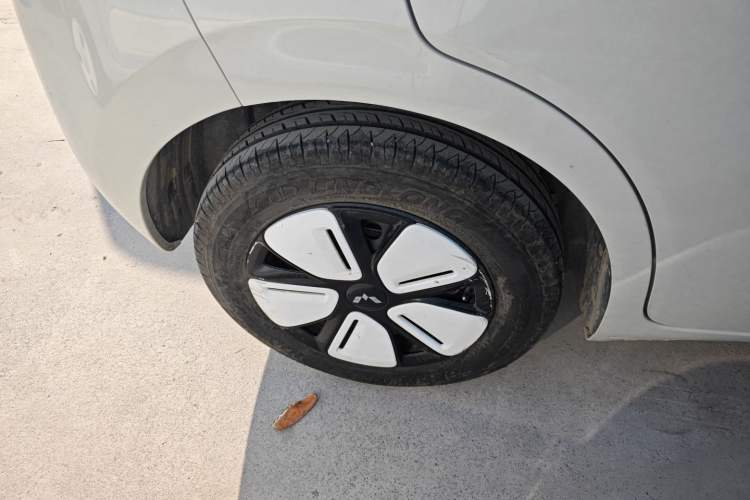 Used Wuling Hongguang MINIEV 2025 Four-Door Version Advanced Edition
