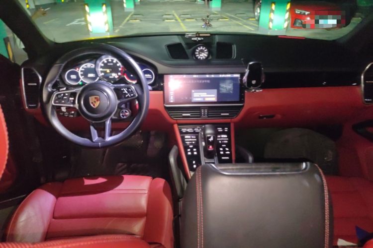 Used Porsche Cayenne E-Hybrid 2020 Cayenne E-Hybrid 2.0T Center Console
