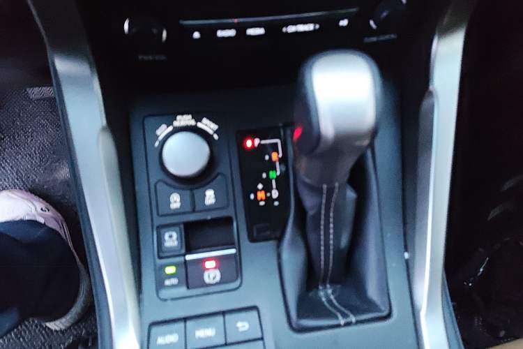 Used Lexus NX 2016 200 All-Wheel Drive FENGSHANG Version
