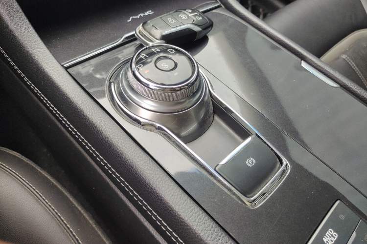 Used Ford Taurus 2015 EcoBoost 245 Ultimate Model
