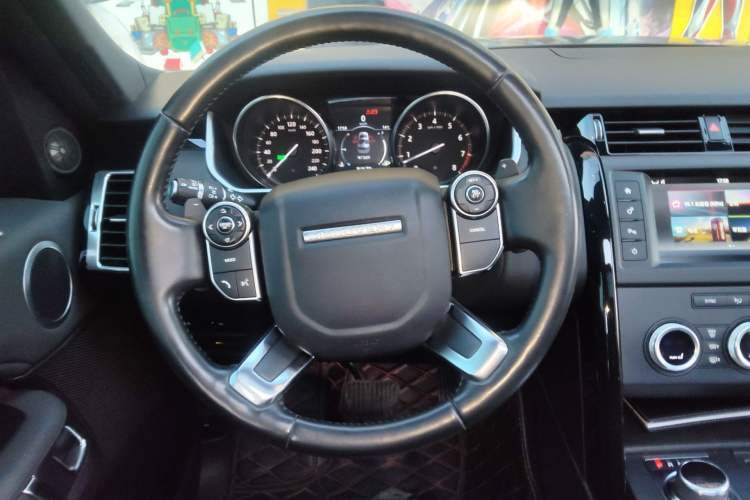 Used Land Rover Discovery 2017 3.0 SC V6 SE
