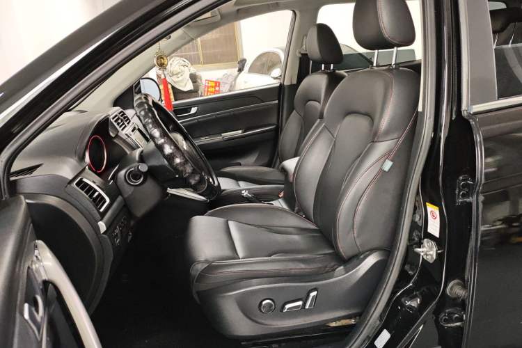 Used Haval H6 2015 Sport Edition 1.5T Automatic Two-Wheel Drive Luxury Model
