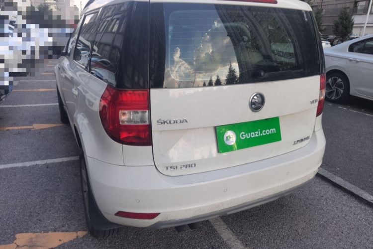 Used Skoda Yeti 2017 TSI280 DSG Car Enjoy Brothers Edition