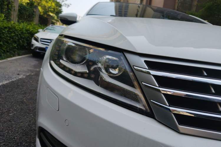 Used Volkswagen FAW-Volkswagen CC 2015 1.8TSI Luxury Model
