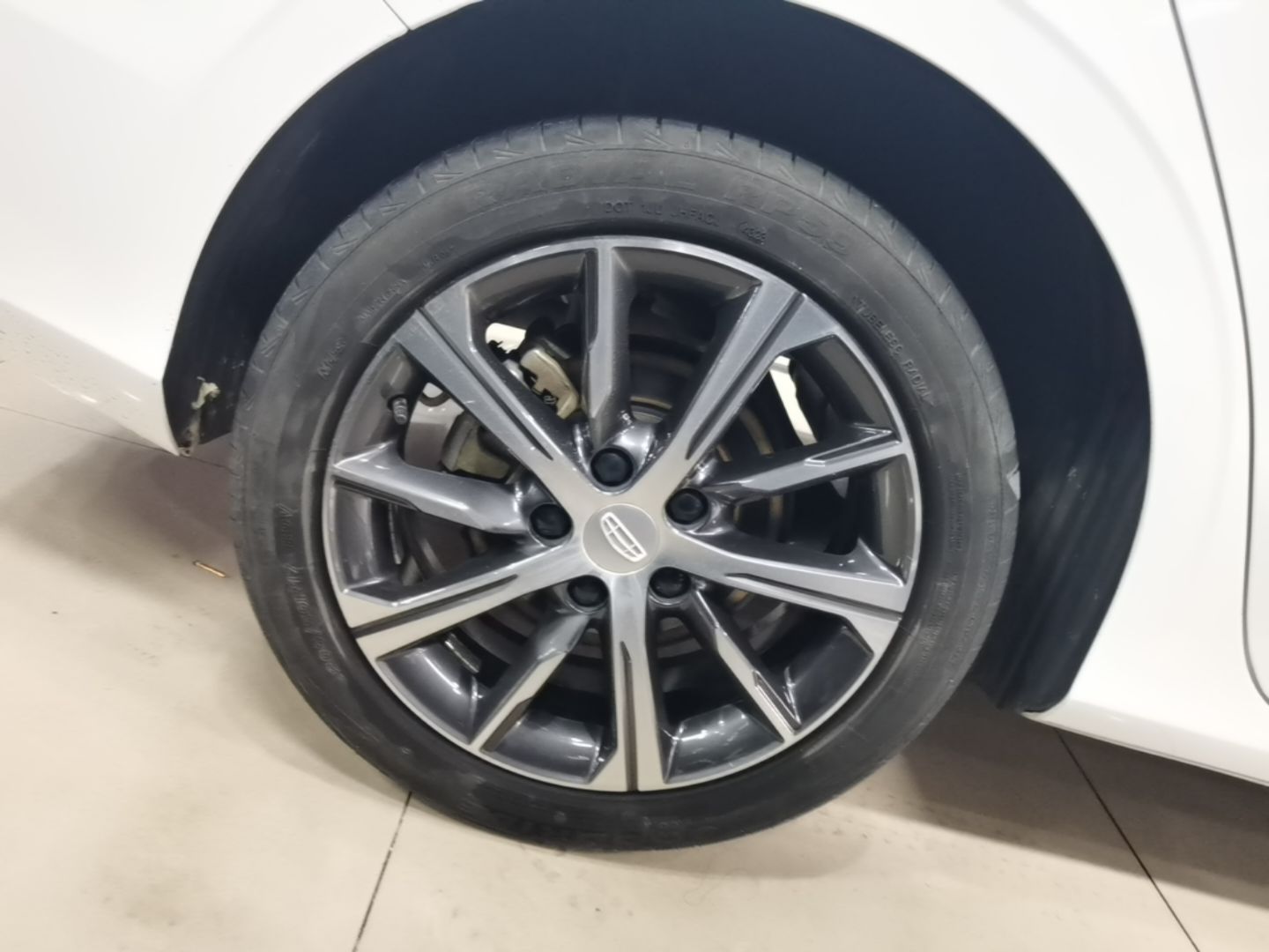 Geely Auto Emgrand 2022 4th Generation 1.5L CVT Luxury Model - Premium — снимка 11