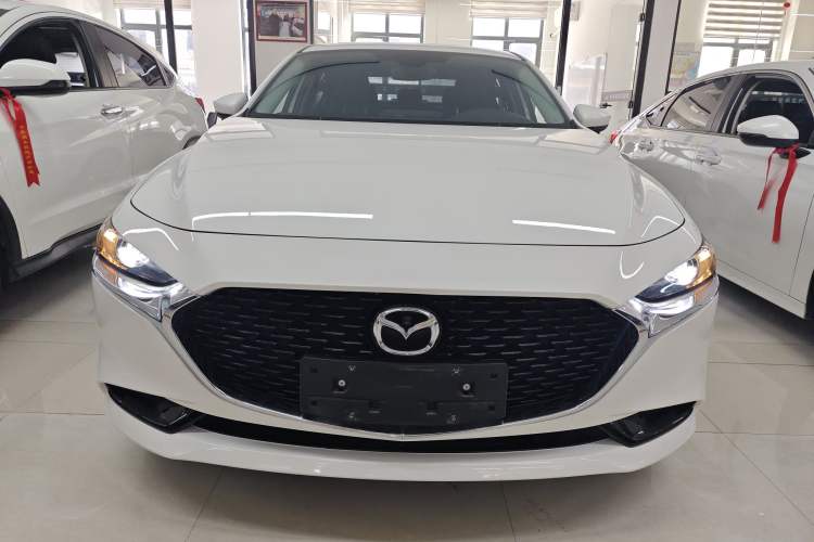 Used Mazda 3 Axela 2023 2.0L Automatic ZhiXuan Edition