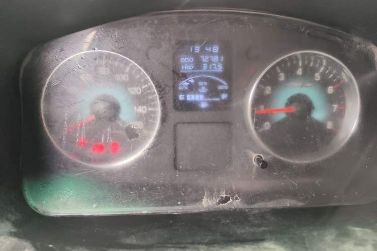 Used Jinbei Hiace X30 