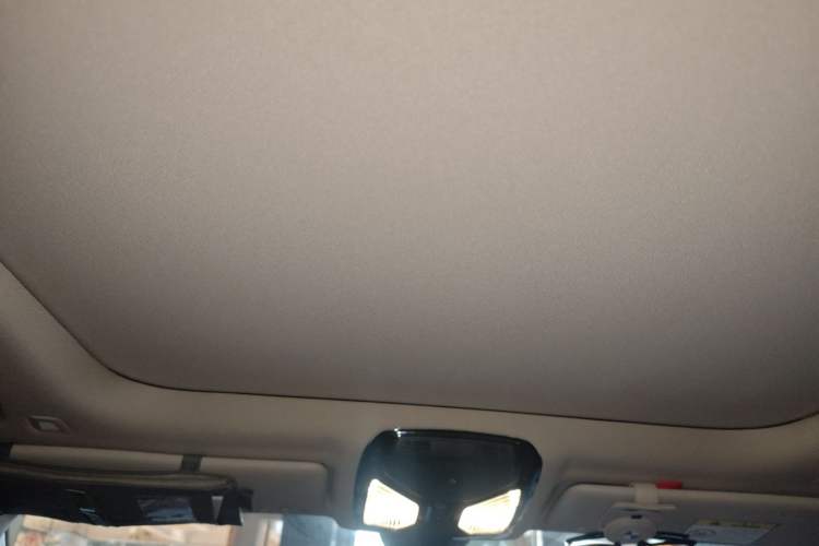 Used BMW i3 2024 eDrive 40 L Midnight Sports Package Headliner