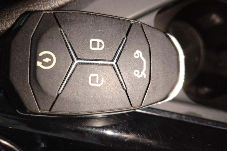 Used Lynk & Co 03 2020 1.5TD DCT JingPro Edition