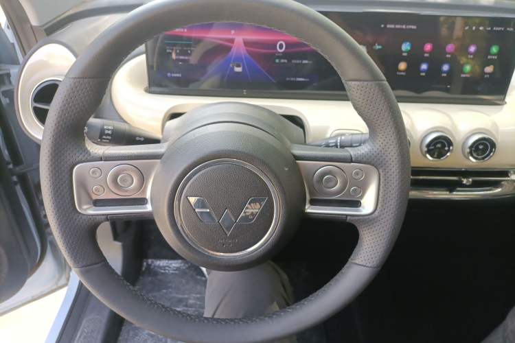 Used Wuling Bingo 2023 410 km Lingxi Deluxe Edition