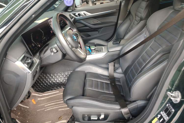 Used BMW i4 2022 M50
