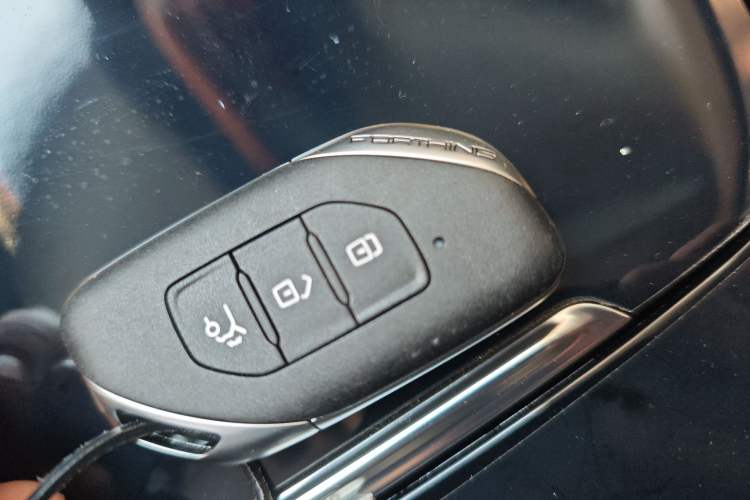 Used FORTHING T5 EVO 2021 1.5TD DCT Diamond Edition
