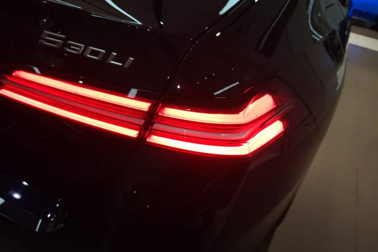 Used BMW 5 Series 2025 530Li Luxury Edition M Sport Package