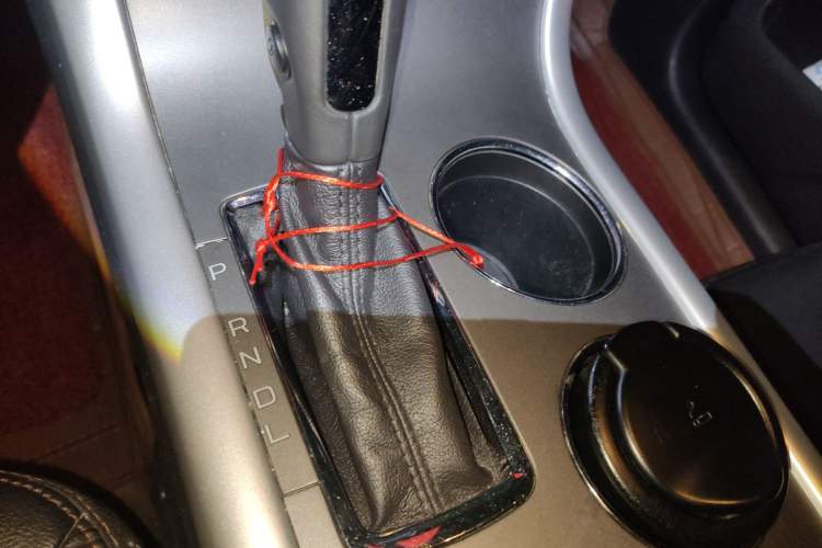 Used Ford Edge 2012 2.0T Elite Sunroof Edition Gear Lever