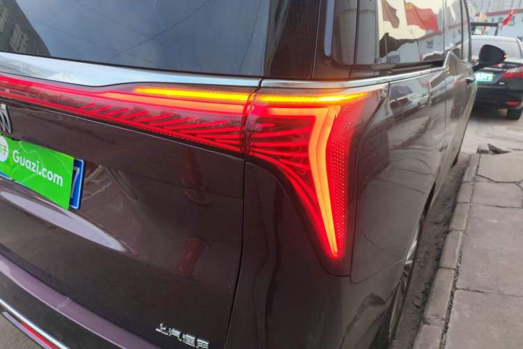 Used Buick Century 2023 2.0T Six-Seater Yinshi Edition