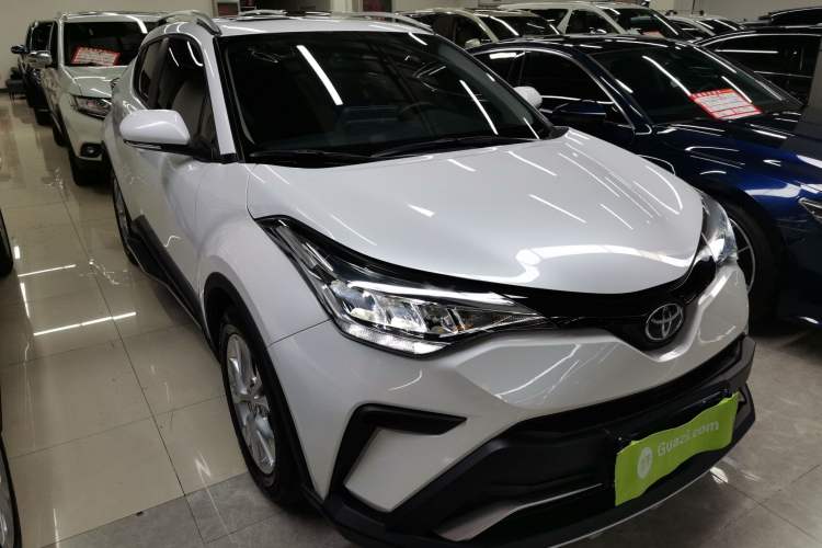 Used Toyota IZOA 2021 2.0L Enjoy Edition
