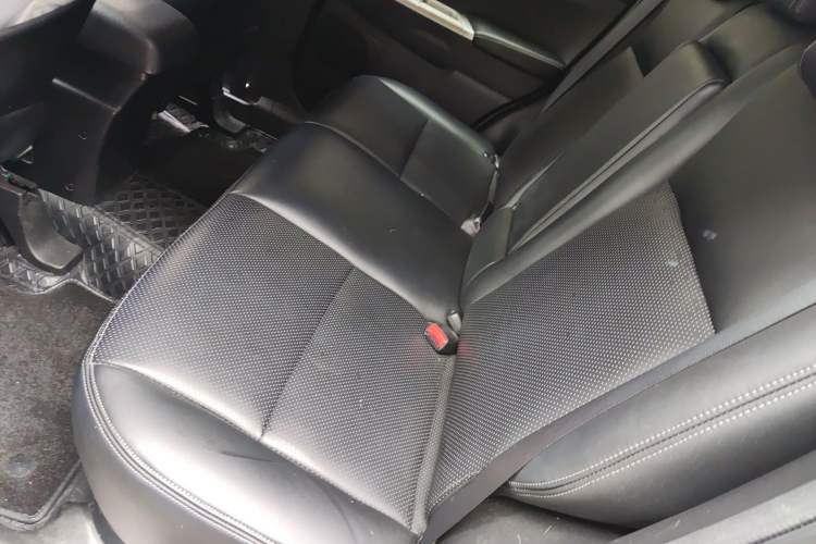 Used Mitsubishi ASX 2013 2.0L CVT Four-Wheel Drive Premium Edition Left Rear Seat
